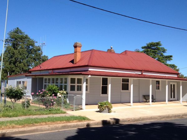 Eugowra NSW Accommodation Sydney