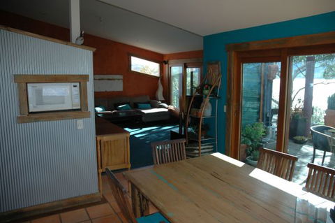 The Point Jindabyne - Sydney 4u 4
