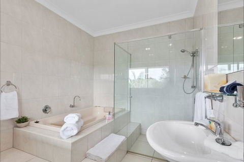 The Country House At Hunchy Luxury Bed And Breakfast Accommodation - Accommodation Sydney 3