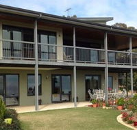 Tibooburra Bed and Breakfast Kalamunda - Sydney 4u