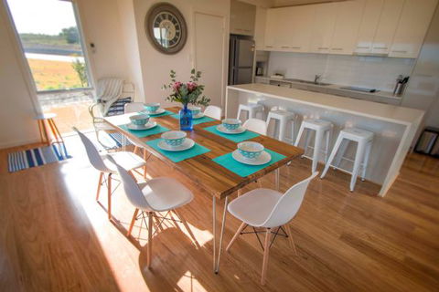 Villa Serra - Sydney 4u 4
