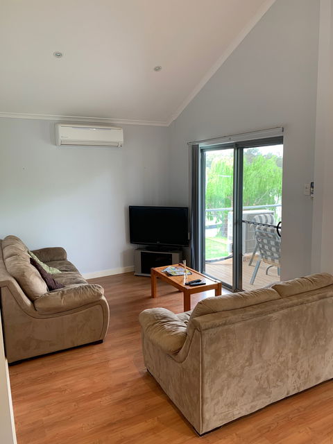21 Old Murbko Road Morgan - River Shack Rentals - Sydney 4u 1