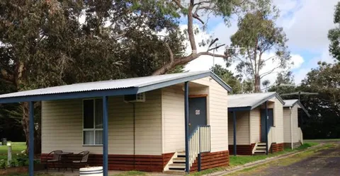 Millicent Lakeside Caravan Park - Sydney 4u 1