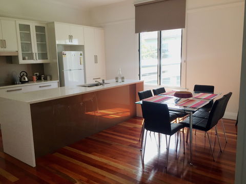 Ava House - Sydney 4u 1