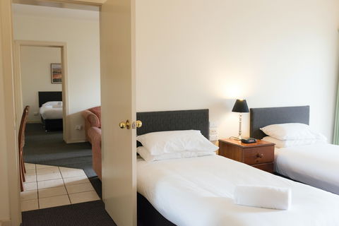 Ballarat Colonial Motor Inn - Sydney 4u 1