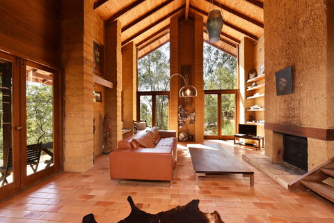 Corymbia - Accommodation Sydney 0