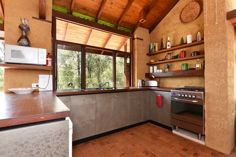 Corymbia - Accommodation Sydney 1