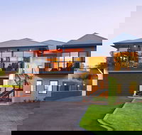 Downton Villa - Sydney 4u