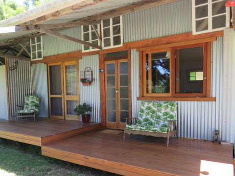 Fig Tree Retro Studio - Sydney 4u 0