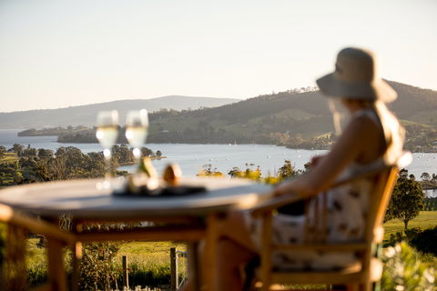 Frenchman's River - The Helmsman's House - Sydney 4u 0