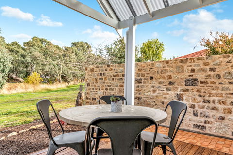 Grandview Accommodation - The Elm Tree Apartments - Sydney 4u 4