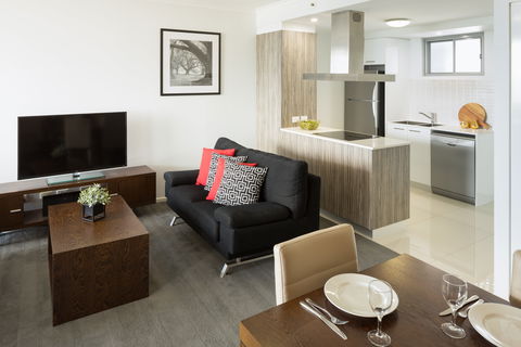 H20 Apartments - Accommodation Sydney 2