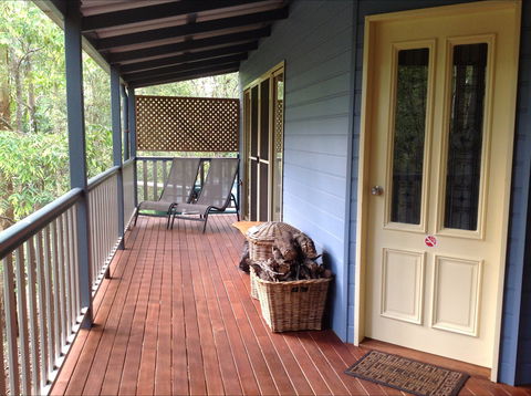 Maleny Country Cottages - Sydney 4u 1