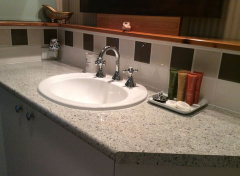 Maleny Country Cottages - Sydney 4u 7
