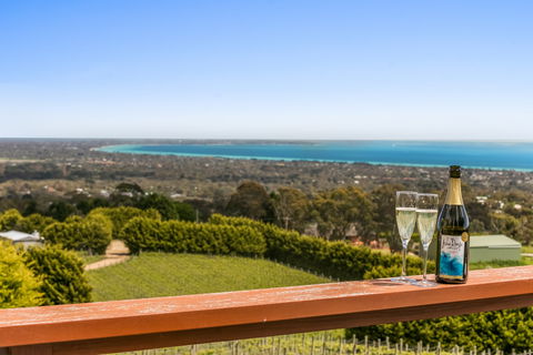 Mornington Peninsula Glamping - Sydney 4u 4