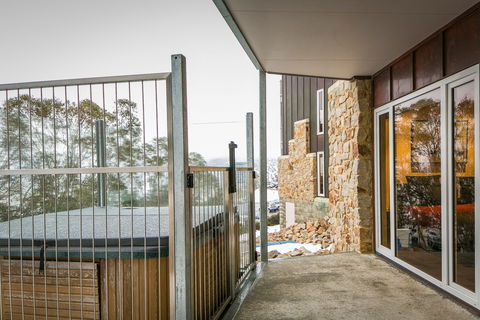 Ropers Alpine Apartments - Sydney 4u 8