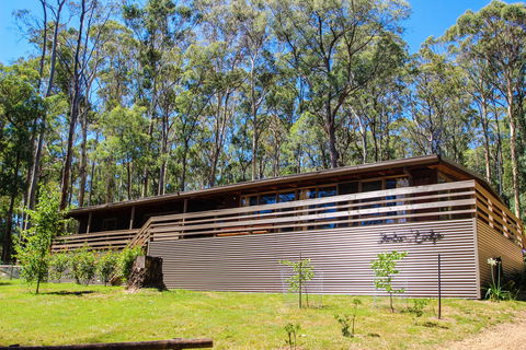 Sambar Lodge - Accommodation Sydney 0
