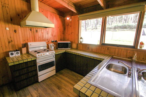 Sambar Lodge - Accommodation Sydney 4