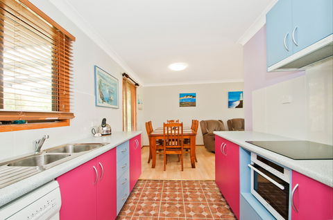 Tea Tree Cottage - Sydney 4u 6