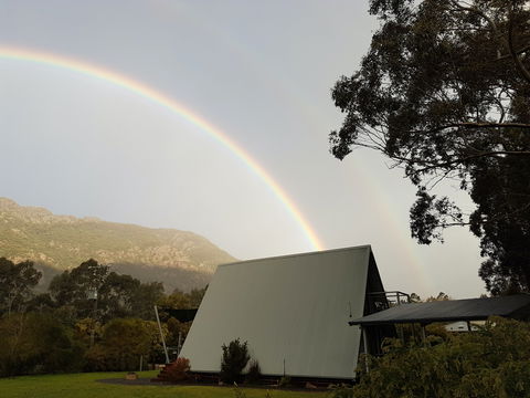 The A-Frame - Sydney 4u 1