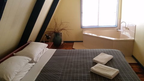 The A-Frame - Sydney 4u 2