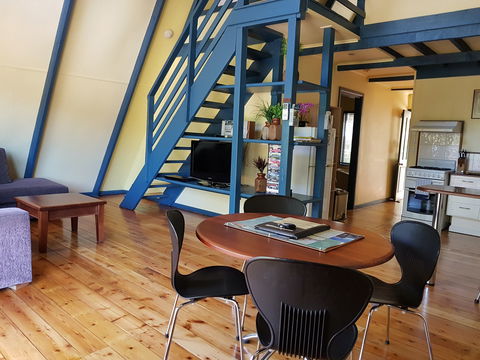 The A-Frame - Sydney 4u 3