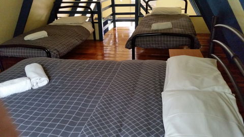 The A-Frame - Sydney 4u 5
