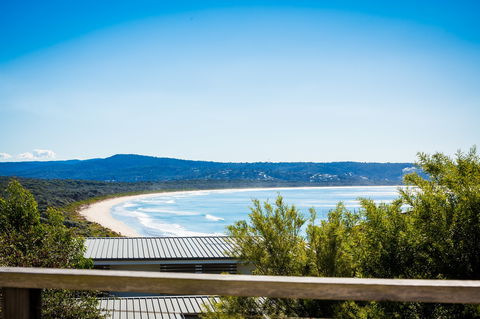 The Love Shack: Pambula Beach - Sydney 4u 0