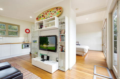 The Love Shack: Pambula Beach - Sydney 4u 2