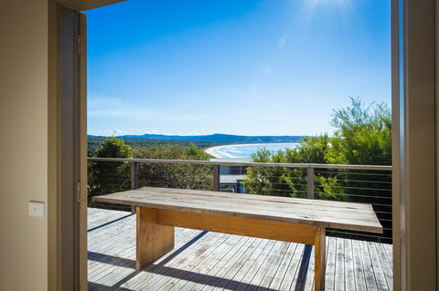 The Love Shack: Pambula Beach - Sydney 4u 8