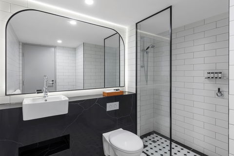 The Savoy On Little Collins Melbourne - Sydney 4u 2