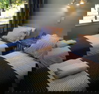 Tin Shack - Accommodation Sydney