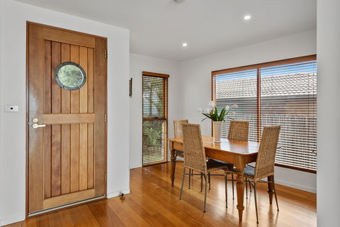 Wheelhouse Apartments - Accommodation Sydney 3