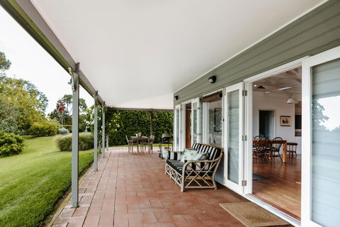 Yellow Dog Cottage - Accommodation Sydney 1