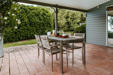 Yellow Dog Cottage - Accommodation Sydney 2