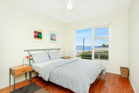 19 Investigator Crescent, Encounter Bay - Sydney 4u 4
