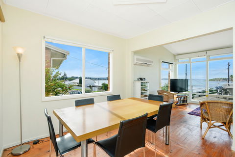 19 Investigator Crescent, Encounter Bay - Sydney 4u 9