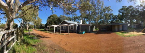 Aintree Cottage - Sydney 4u 0