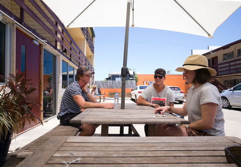 Airlie Beach YHA - Sydney 4u 3