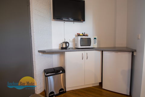 Anchor Bay Motel - Sydney 4u 7
