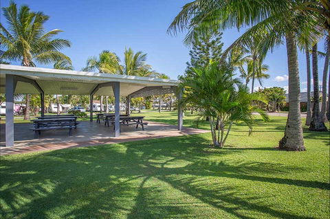 Andergrove Van Park - Sydney 4u 2