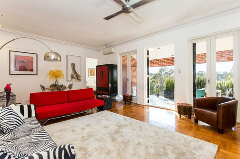Boutique Apartment Redfern - Sydney 4u 2