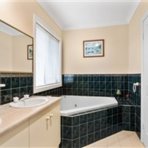 Century 21 SouthCoast: Hayman - Accommodation Sydney 7