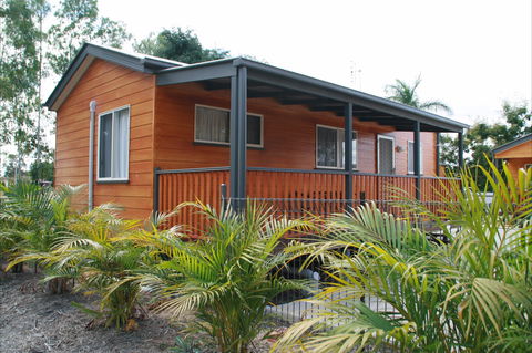 Charters Towers Tourist Park (Top Park)(Discovery Park) - Sydney 4u 0