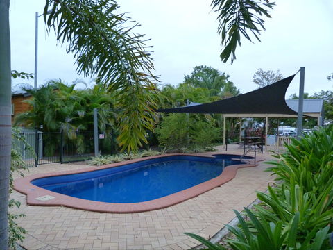 Charters Towers Tourist Park (Top Park)(Discovery Park) - Sydney 4u 1