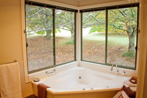 Chestnut Glade - Accommodation Sydney 4