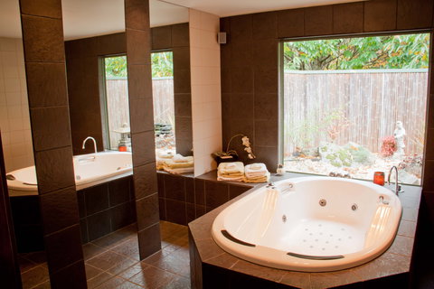 Chestnut Glade - Accommodation Sydney 5