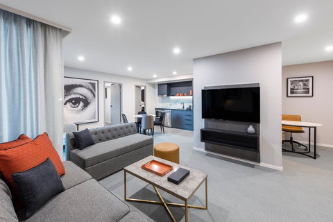 Deco Hotel Canberra - Accommodation Sydney 8