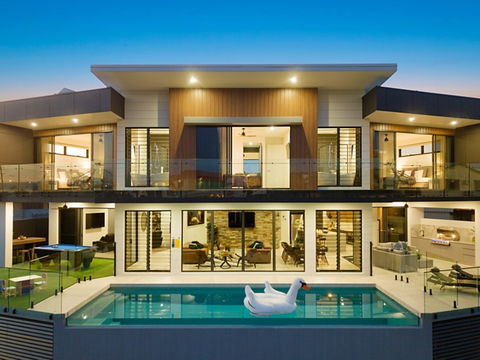 Elite Holiday Homes - Affordable Luxury - Accommodation Sydney 0