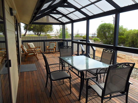 Hurtles - Accommodation Sydney 0